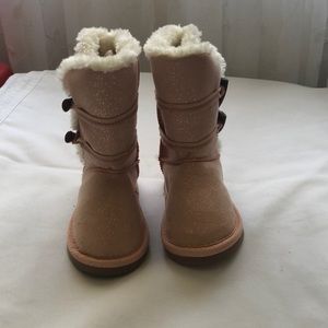 Old navy boots